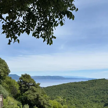 Prázdninový dům In With Wifi Labin (Istria)